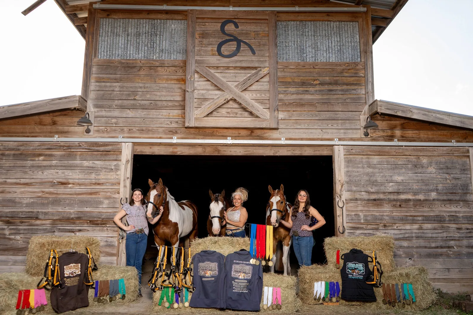 The Success Performance Horses show team